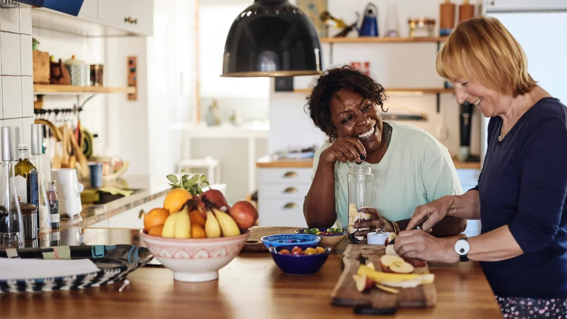 Unlocking the World of Sound: Tips for New Hearing Aid Users