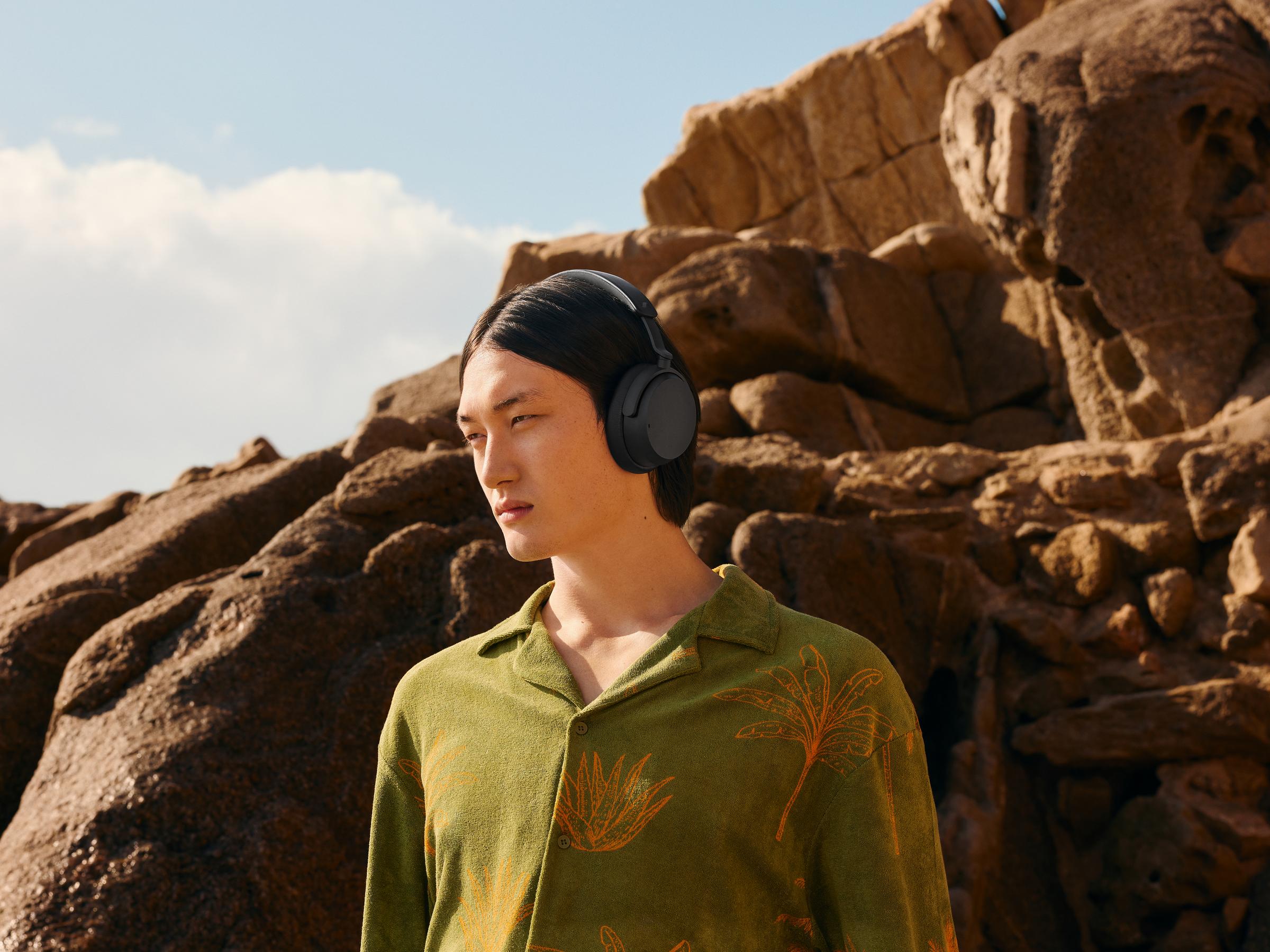 ACCENTUM Black Lifestyle 1