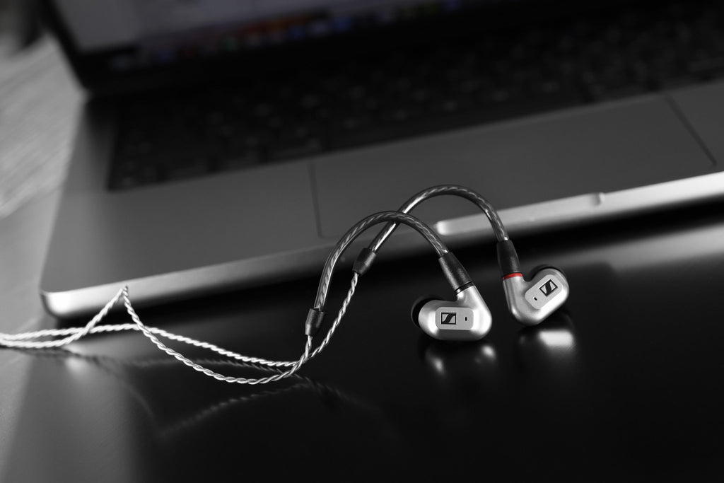 Sennheiser IE 200 Silver Laptop